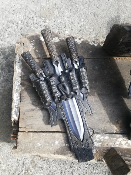 Warrior Set by Udihan Tim-ang, Acquisition through Hanyan Blades.